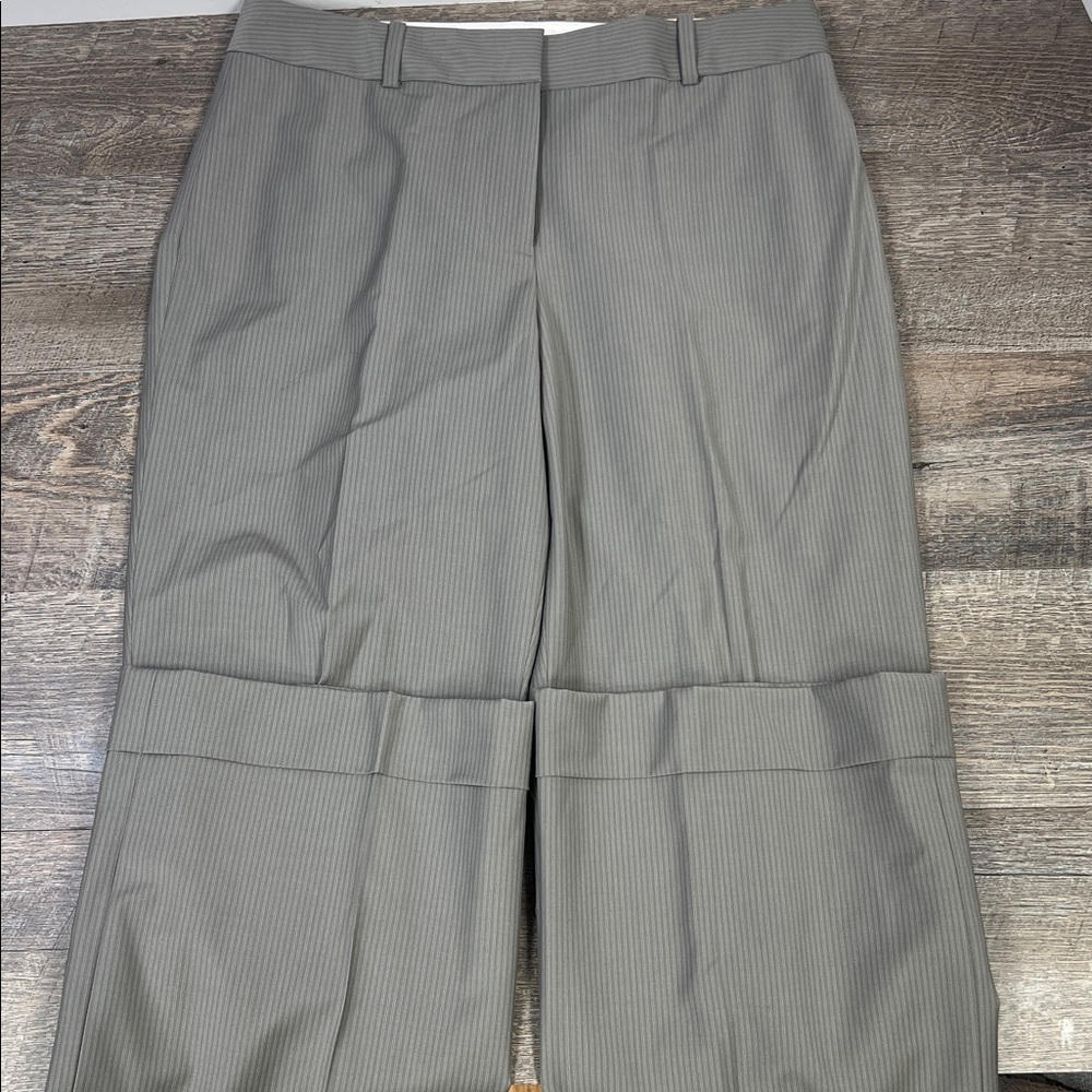 Ann Taylor Curvy Fit Trousers – Gray Pinstripe Size: 10 | New with Tags